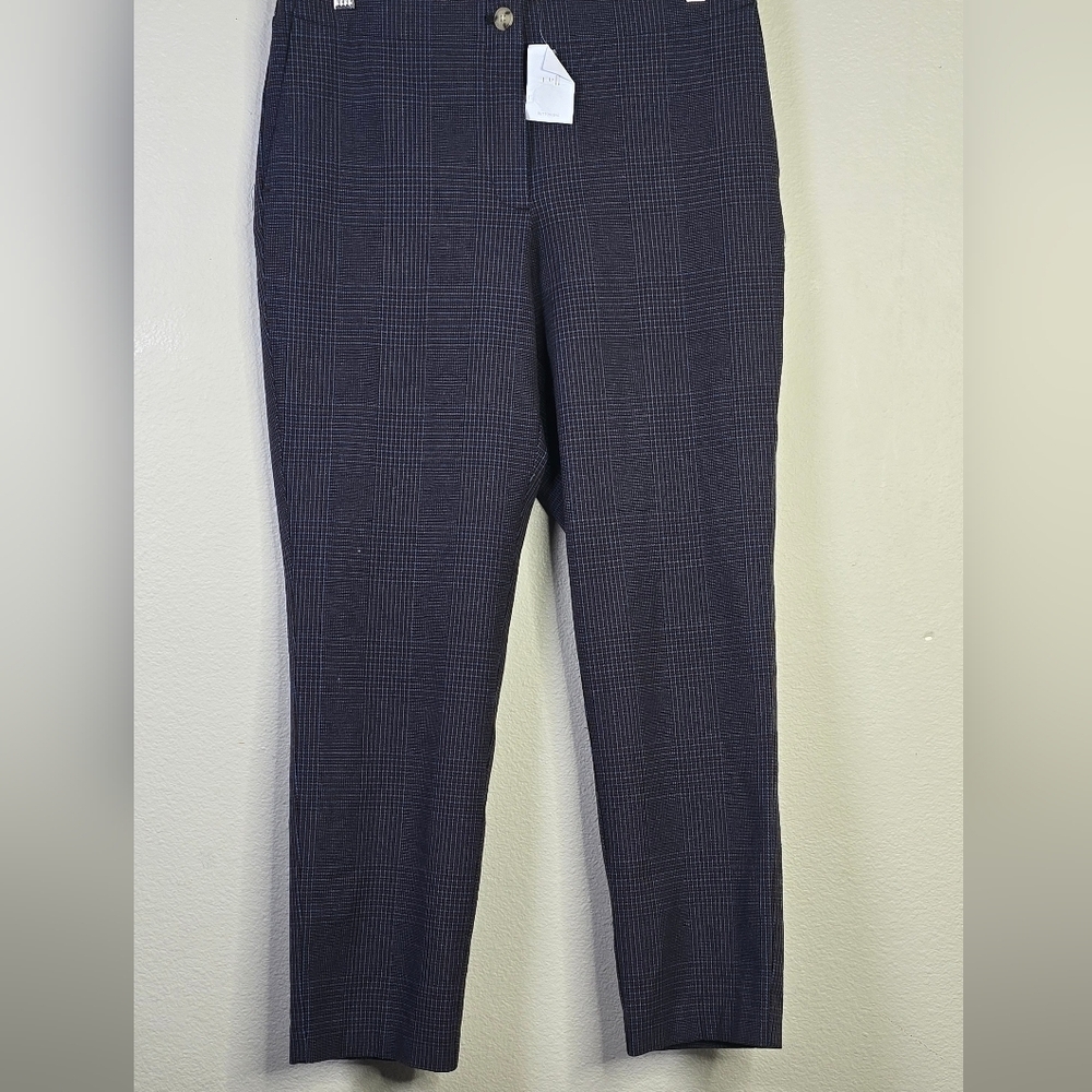 J Jill Gray Pull On Dress Pants with Tailored Fit and Textured Fabric